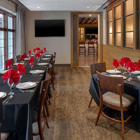 DoubleTree Suites by Hilton Mount Laurel 